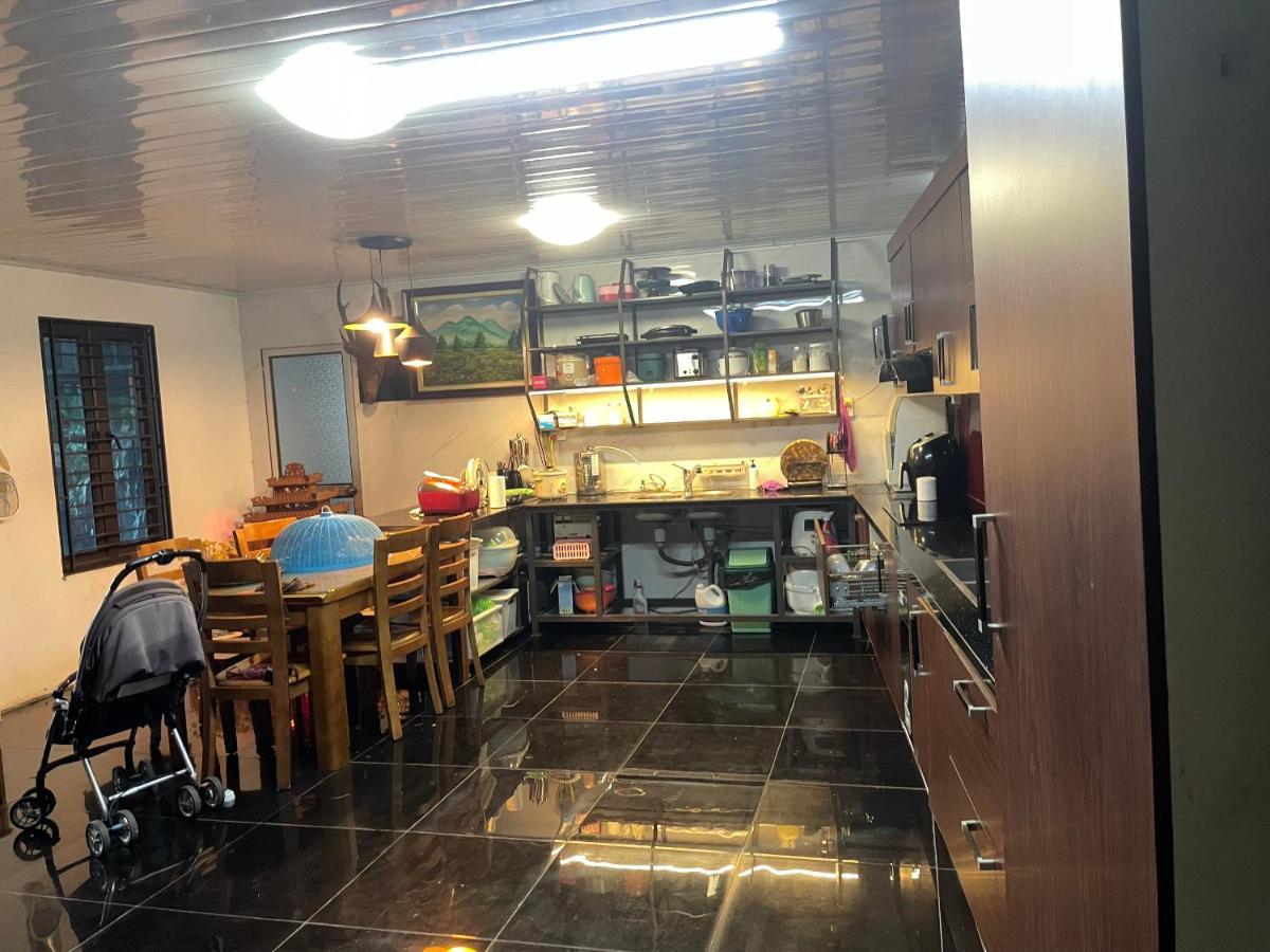 Lee Homestay Ханой Екстер'єр фото
